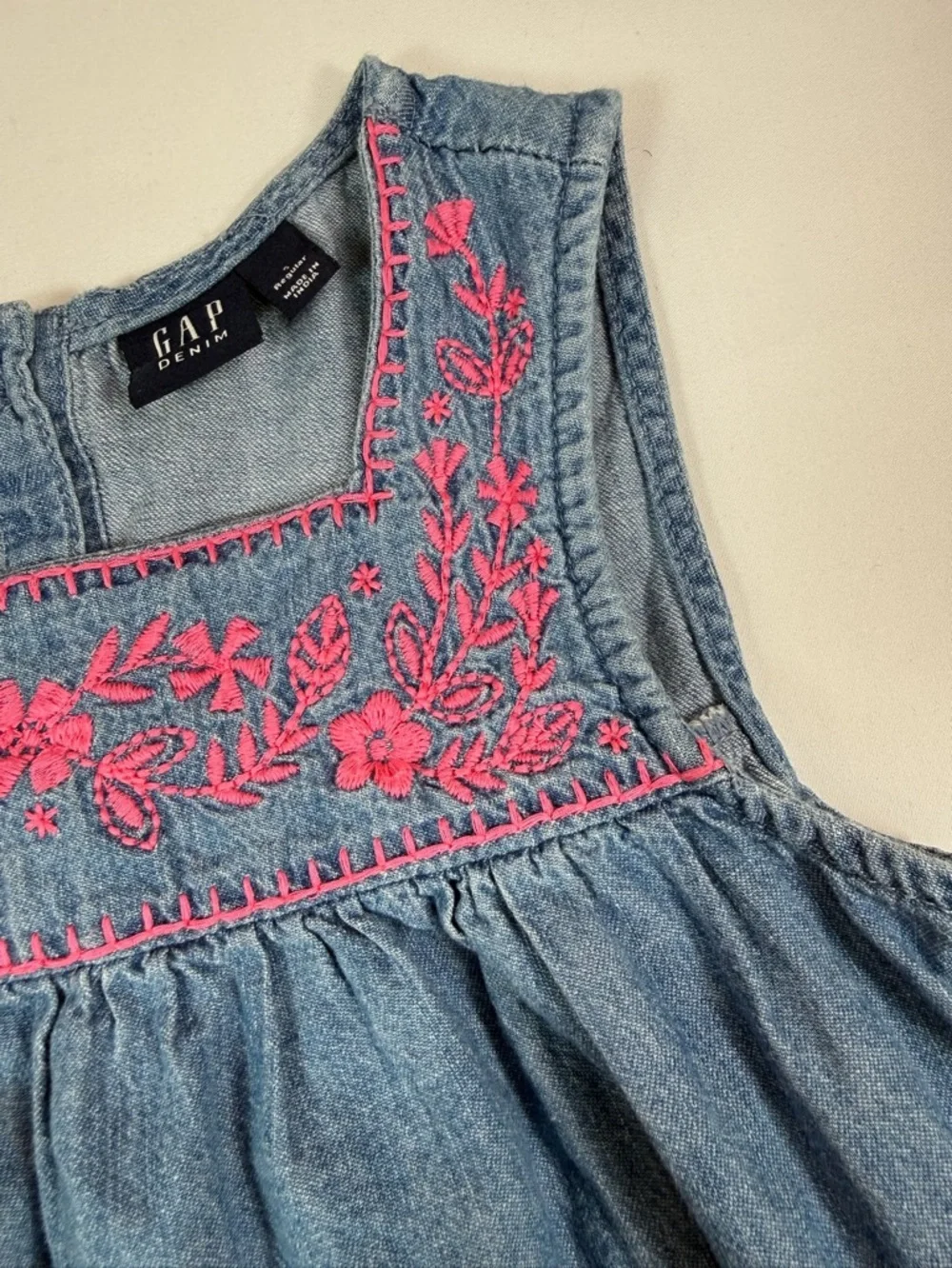 GAP Denim Girls 6-7 Embroidered Chambray Dress‎ Floral Boho Summer Cottagecore